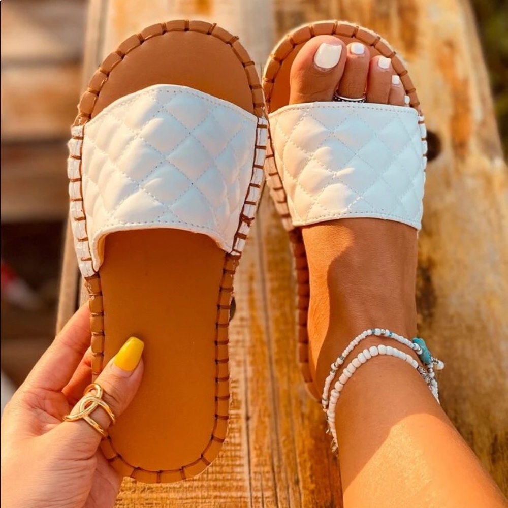 White quilted slide sandals